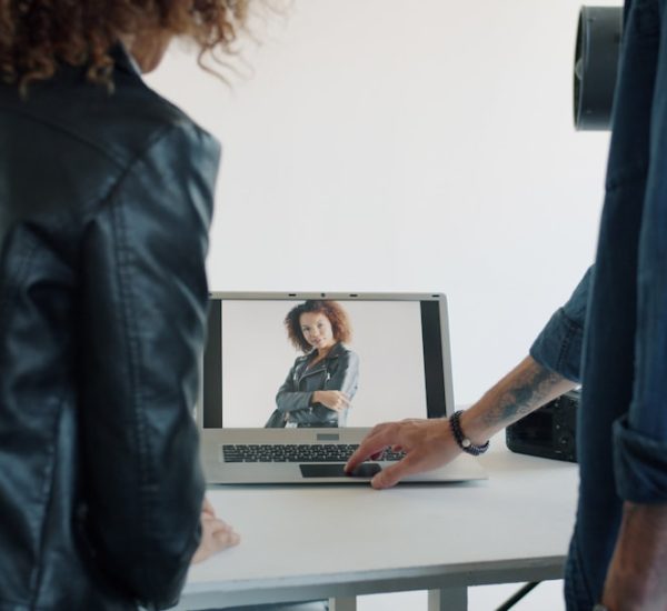 7 Free Best Barcode Software Solutions in 2026 9 two people looking at a laptop screen asynchronous communication screen recording remote training