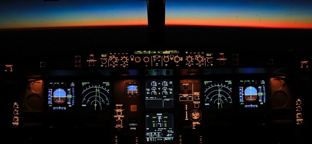 white and red kanji text student pilot flashcards cockpit aviation study