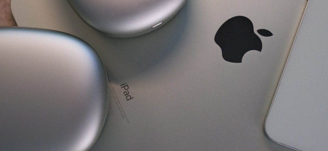 apple ipad and silver airpods max headphones macbook iphone ipad productivity app apple ecosystem