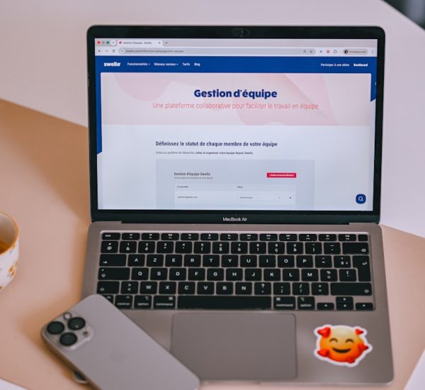 Booking Automation Software Facebook Ads Local Business 2024 2025: How Local Businesses Can Combine Booking Automation and Facebook Advertising to Generate More Customers 2 laptop displaying happy customers product reviews social proof