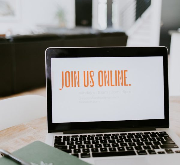 iBoysoft NTFS for Mac Review: Performance, Pricing, and Alternatives 4 macbook pro on brown wooden table webinar registration online presentation laptop audience