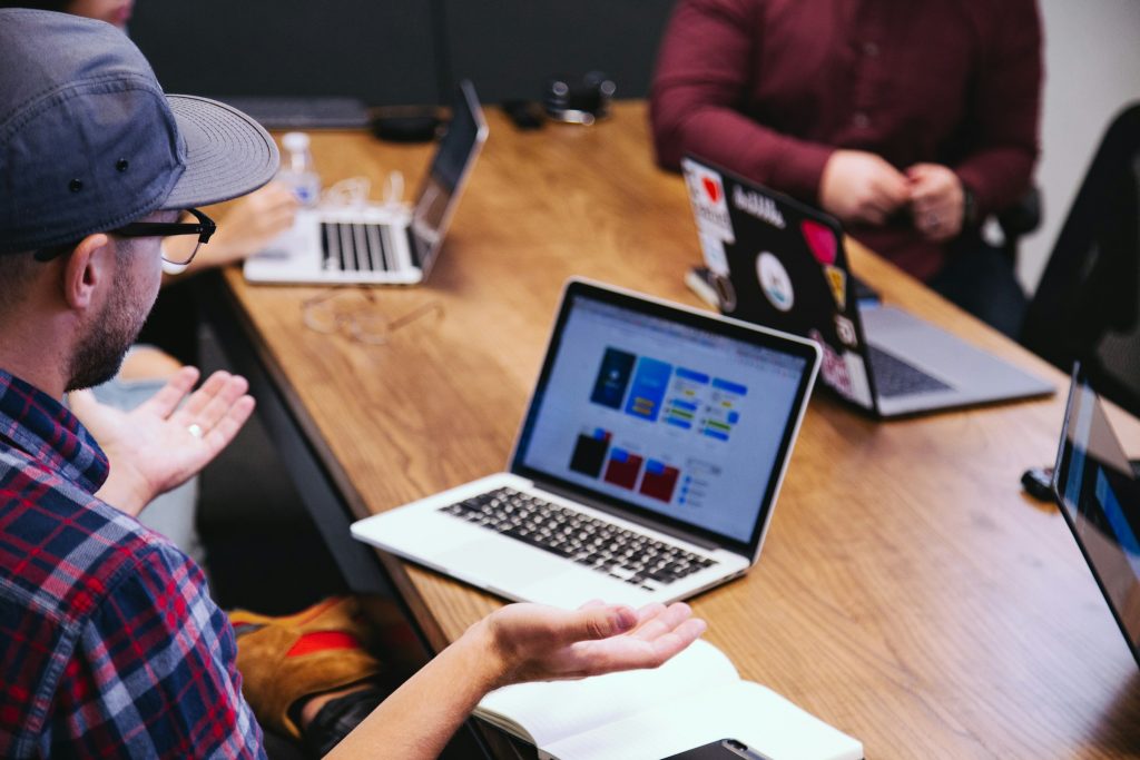 How Deployment Automation Reduces Release Risk 2 meeting