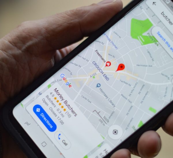 How to Rank for Featured Snippets: A Practical Framework for Structuring Content Around Answer-Based Searches 6 person holding black smartphone local map listing business profile search results