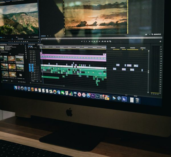 Best Video Editing Software for Beginner: How to Choose the Best Beginner Video Editing Software for Features, Learning, and Creative Projects 8 silver imac turned on beginner video timeline editing workspace simple interface