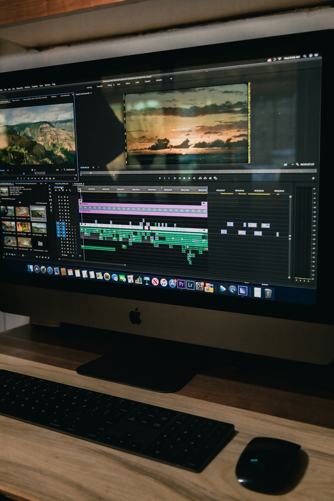 silver imac turned on beginner video timeline editing workspace simple interface
